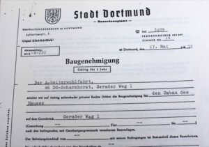 Die Umbaugenehmigung kam im Mai 1972 und keine vier Monate später feierte der Ortsverein die Einweihung der Begegnungsstätte.