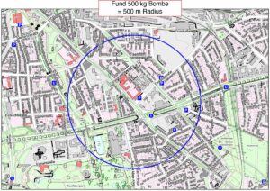 1.Bombenverdachtspunkt: Märkische Straße / Finanzamt: Beim 500- Meter Radius wären 4960 Anwohner:innen betroffen. 