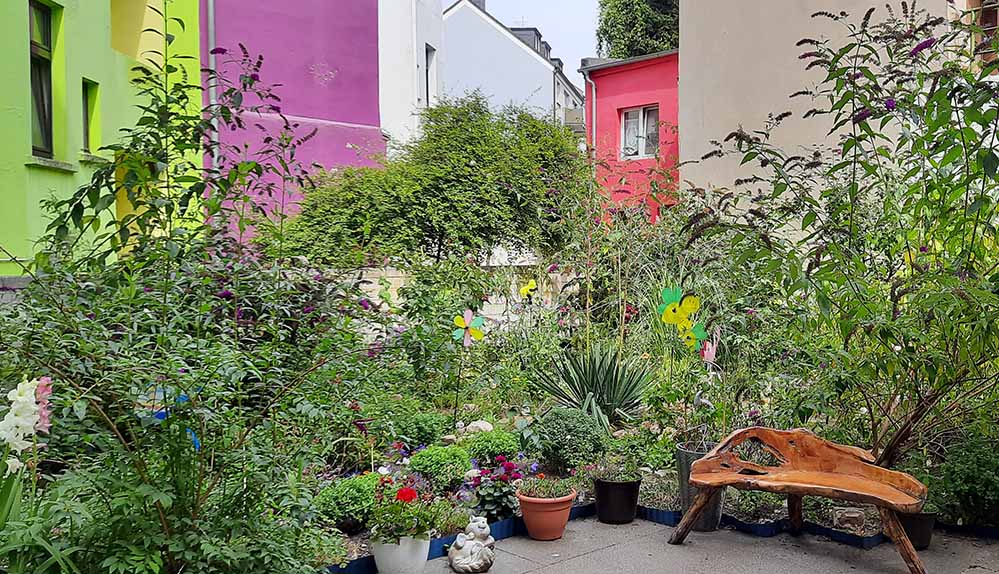 Balkongärtnern, Innenhofbegrünungen und Aktivitäten im öffentlichen Raum sind preiswürdig.