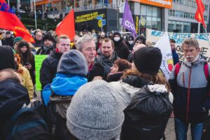 Zu einer Auseinandersetzung mit der MLPD kam es bei der „Justice for Mouhamed“-Demo im November 2022.