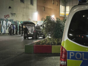 In den vergangenen Wochen fuhr die Polizei eine Vielzahl von nächtlichen Einsätzen im Bereich der Kampstraße.