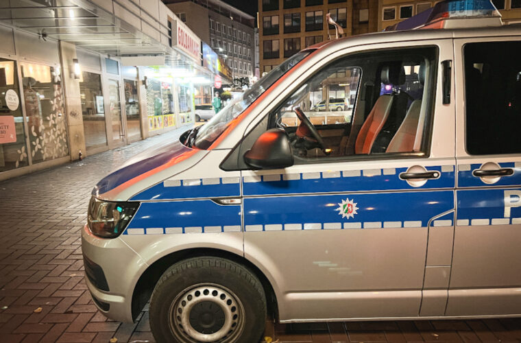 In den vergangenen Wochen fuhr die Polizei eine Vielzahl von nächtlichen Einsätzen im Bereich der Kampstraße.