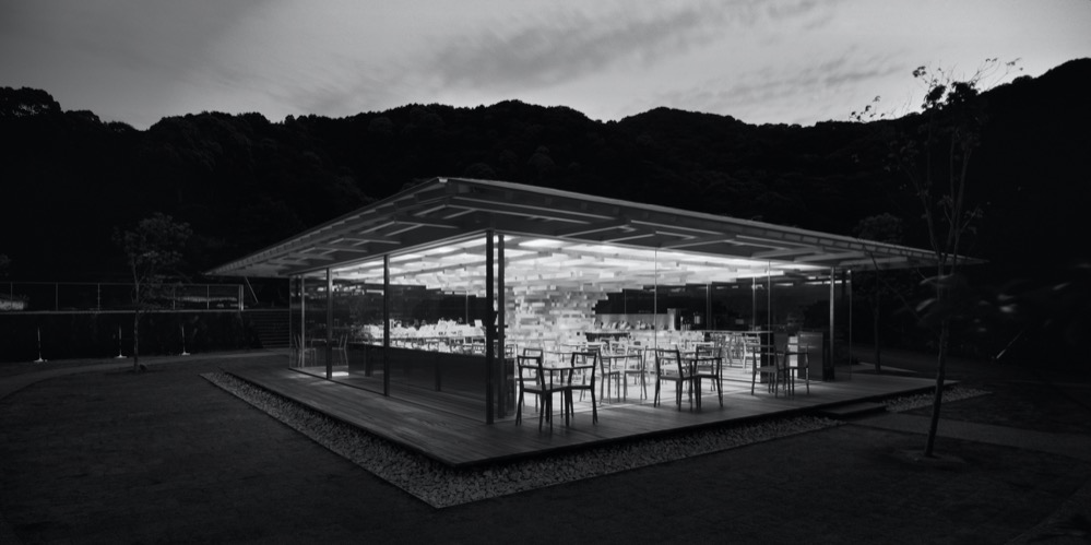 Das Bild von Erieta Attali zeigt das Coeda House in Japan von Kengo Kuma Architects.