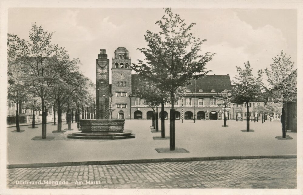 Mengede, Markt mit Brunnen