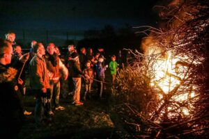 Für die Genehmigung von Ostern- und Brauchtumsfeuern gibt es zahlreiche Auflagen.