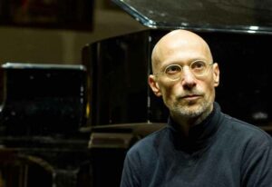 Pianist Michael Abramovich