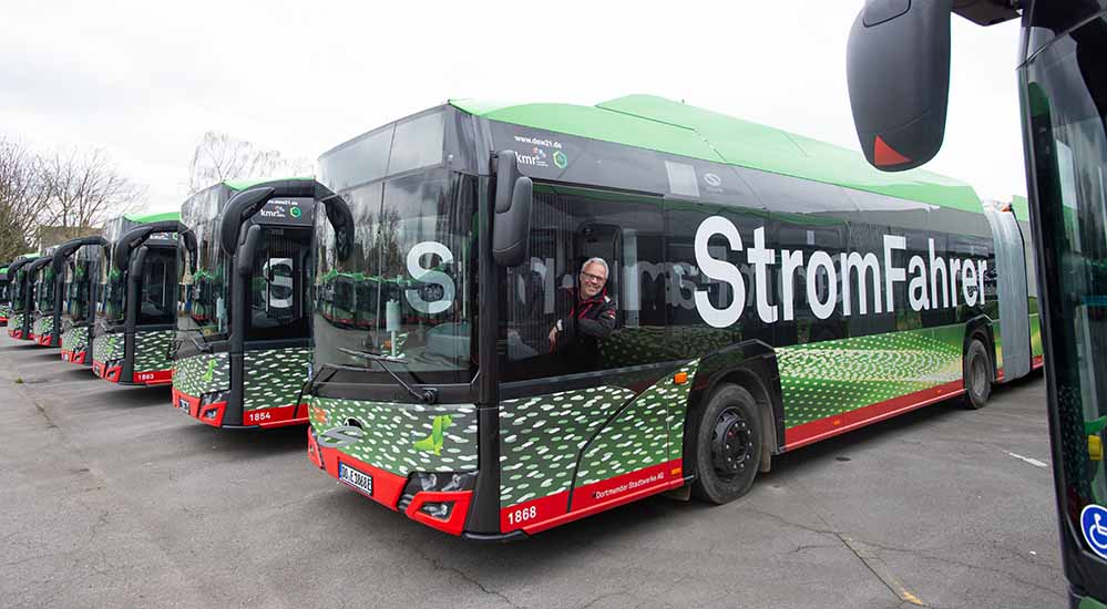 Karsten Werner ist Leiter der Busflott. Er wartet darauf, dass seine 30 neuen „Stromfahrer“ in Dienst gestellt werden.