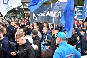 JA-Mitglieder auf einer AfD-Demo in Berlin, Oktober 2022