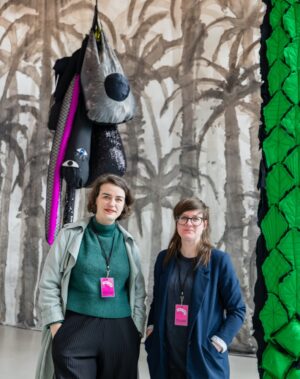 Rebekka Seubert (li) und Linda Schröer, Dortmunder Kunstverein