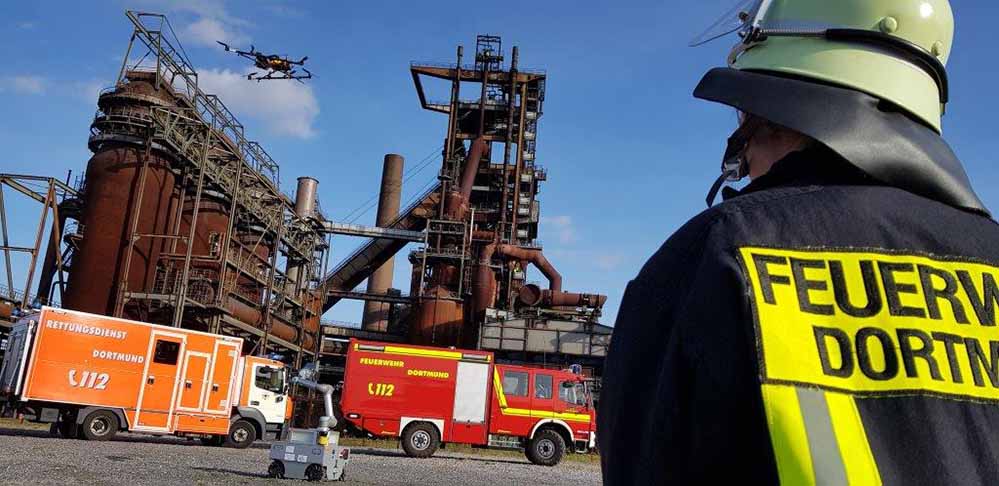 Roboter und Drohnen können an Orte vordringen, die für Menschen unzugänglich sind.