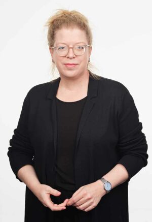 Dr. Inke Arns ist Direktorin des Dortmunder HMKV Hartware MedienKunstVereins.