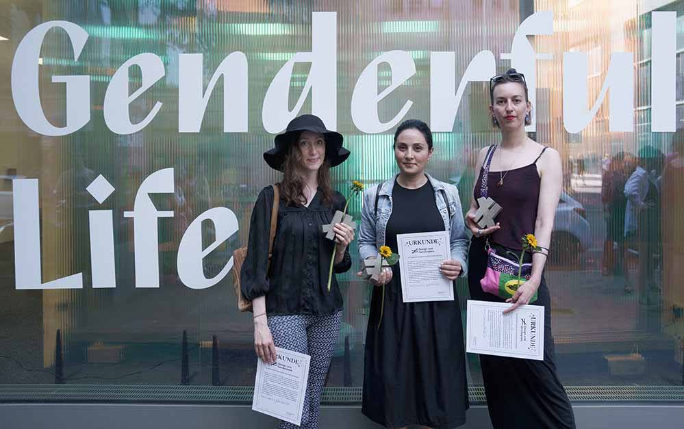 Die Preisträger*innen (v.l.): Elisabeth Kringe, Samaneh Khosravi und Miriam Wolter.