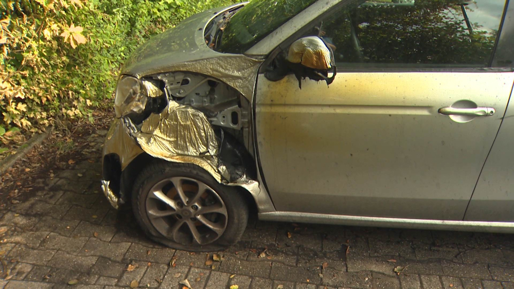 An sieben Abenden wurde auf Parkplätzen im Dortmunder Süden insgesamt acht Autos durch Brandlegungen beschädigt.