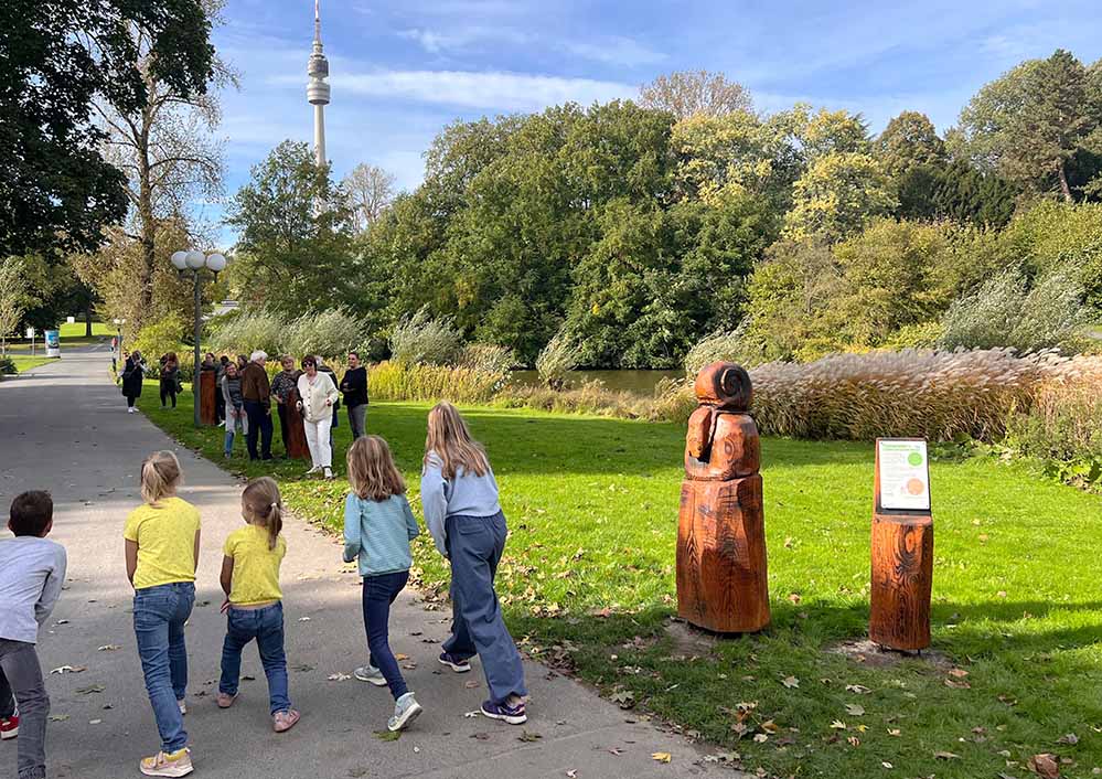 Der „Tiersprint“ eröffnet Kindern und Erwachsenen, ihre Geschwindigkeit spielerisch zu testen und mit verschiedenen Tieren zu vergleichen.