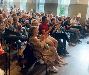 Die Podiumsveranstaltung fand im Wichern-Wohnungslosenzentrum statt.