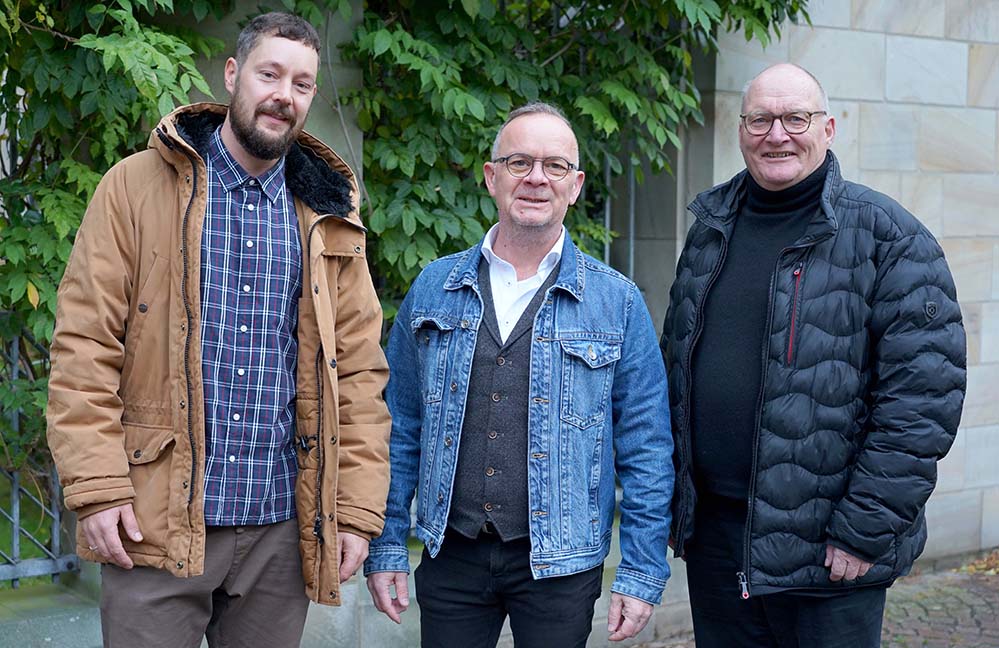 Propst Andreas Coersmeier begrüßte am Dienstag Vikar Oliver Schütte, der zusammen mit Jan Hünicke das neue Team der Seelsorge und Hilfe für Obdachlose in Dortmund bildet.