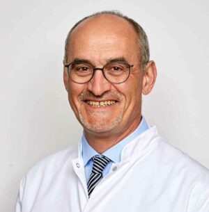 Professor Dr. med. Markus Kohlhaas, Chefarzt Klinik für Augenheilkunde im St. Johannes Hospital.