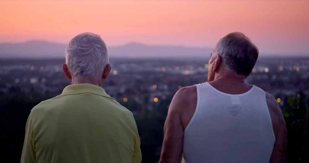 Der Film spielt in Freiburg, greift aber das kalifornische Lebensgefühl von Sommer, Sonne und Fitness auf.