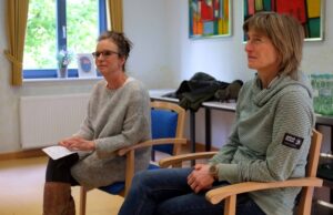 Andrea Keimberg (l.) und Ute Dierks machen das Training nicht nur lehrreich, sondern auch unterhaltsam.