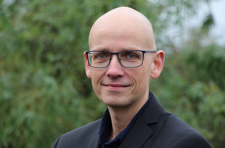 Marc Frese ist seit seinem Zivildienst im Jahr 1997 kontinuierlich bei der Auslandsgesellschaft beschäftigt und seit 2003 als Geschäftsführer.