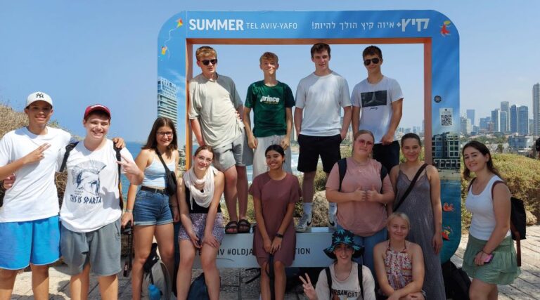 Seit Herbst 2008 findet zwischen Schüler:innen aus Dortmund und Israel ein Jugendaustausch statt.