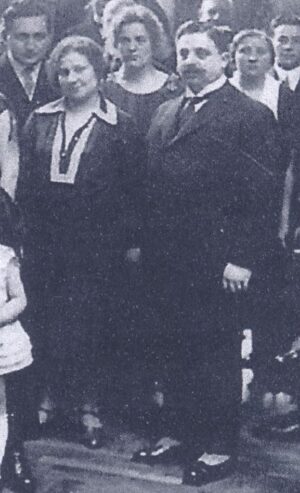Rachel und Julius Rosenberg, 1925 (Detail einer Gruppenaufnahme).
