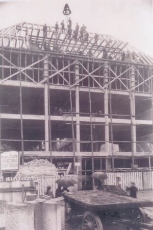 Richtfest für des neue Kaufhaus am Aplerbecker Markt, 1924.