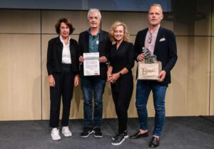 Preisträger:innen bei der Verleihung