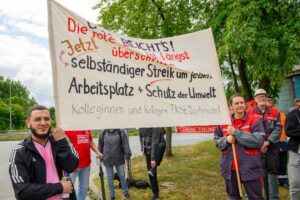 Teilnehmende bei der Betriebsversammlung