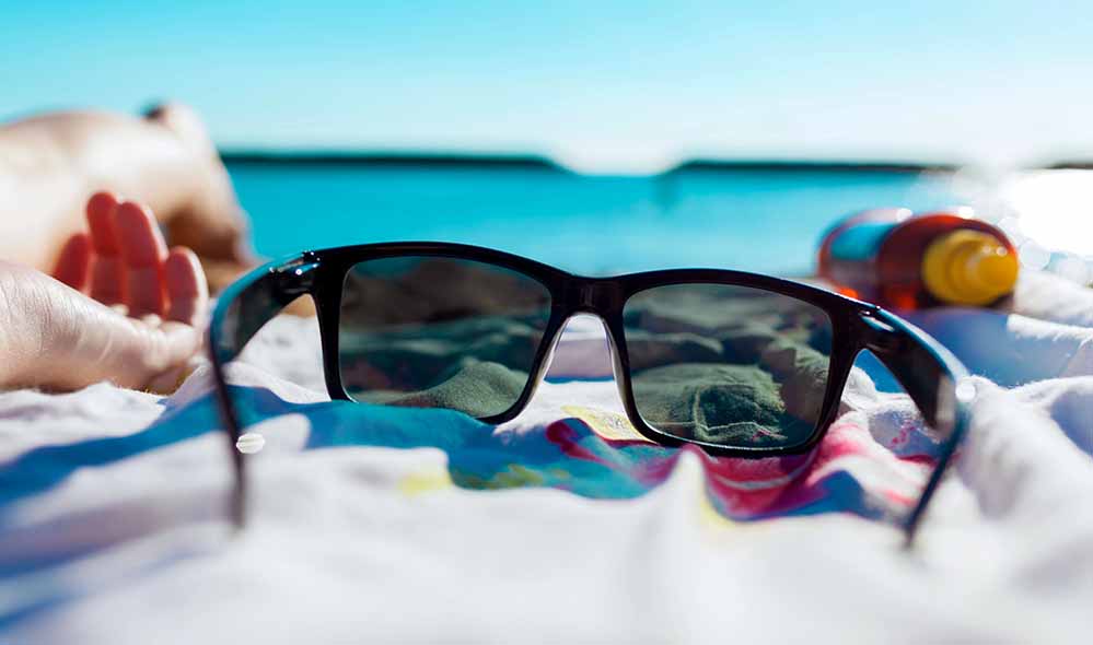 Wie-sich-UV-Sch-den-und-Reizungen-der-Augen-vermeiden-lassen-Effektiver-Sonnenschutz-f-r-die-Augen-Tipps-vom-Dortmunder-Chefarzt-f-r-den-Sommer