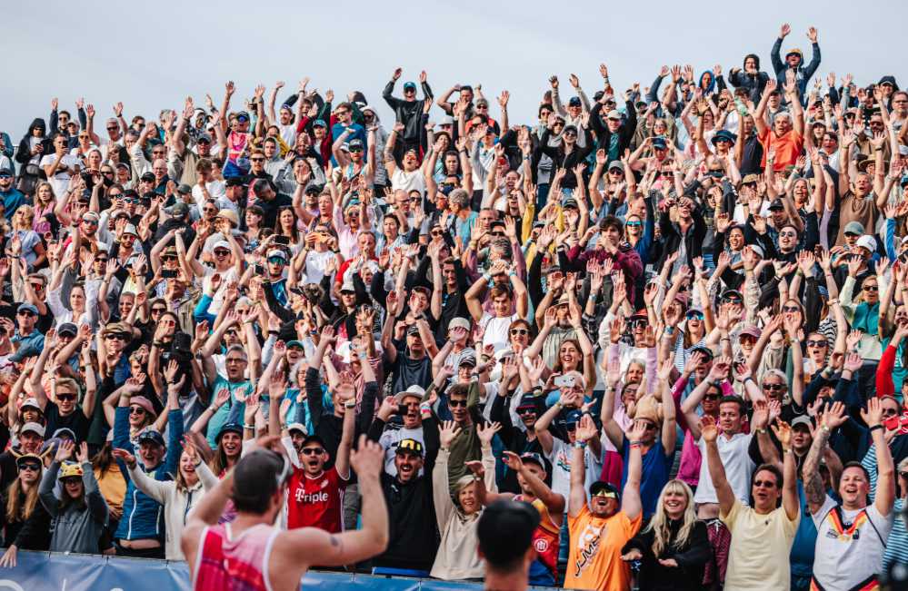 Publikum bei der deutschen Beach Volleyball Meisterschaft