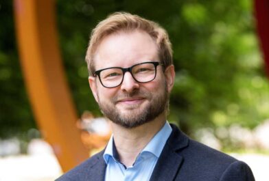 Neue DFG-Forschungsgruppe entwickelt smarte Leuchtmaterialien
