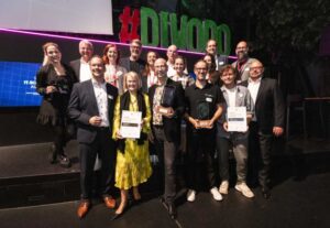 Gruppenbild der Preisträger:innen