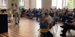 Blick in den Saal
