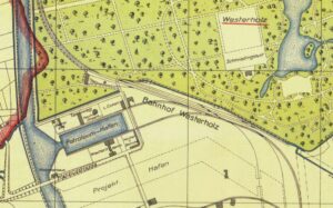 Die Gleise des Bahnhofs Westerholz am Südrand des Fredenbaumwaldes (Westerholz).