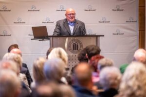 Christian Oecking bei Ansprache