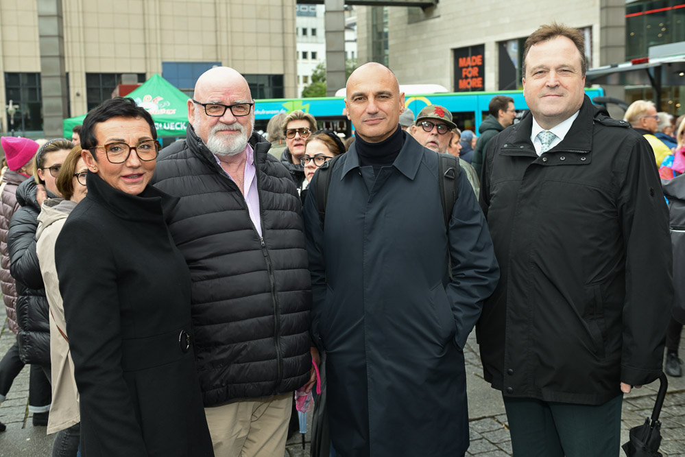 Bild zeigt Anna Brinkhoff , Ulrich Finger, Alexander Kalouti, Norbert Dahmen
