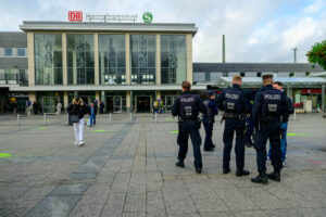 Präsenskonzept Fokus vor dem Hauptbahnhof
