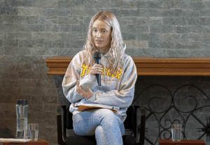 Anne Holzkämper auf dem Podium.