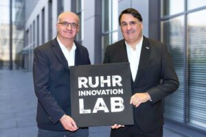 Rektoren der TU Dortmund und Ruhr-Universität Bochum. 