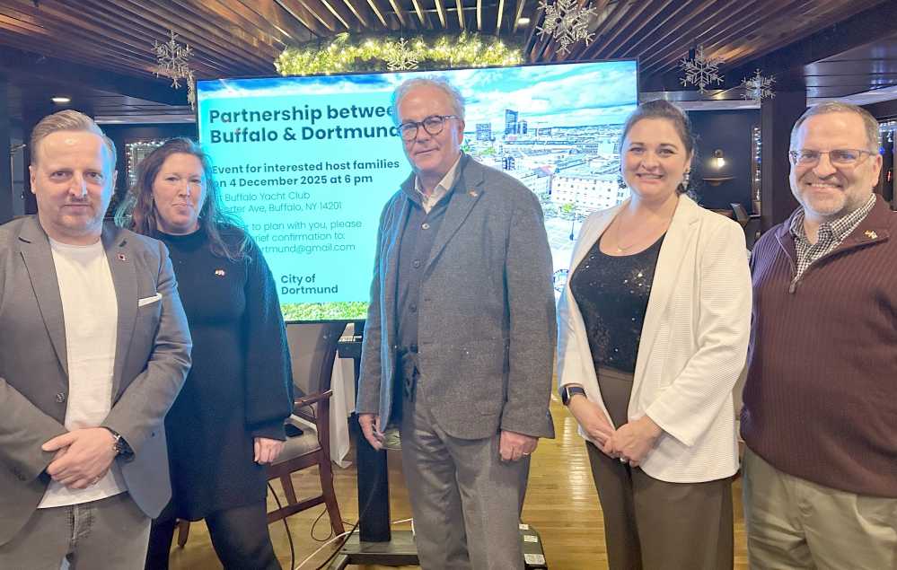 Gruppenbild der Beteiligten