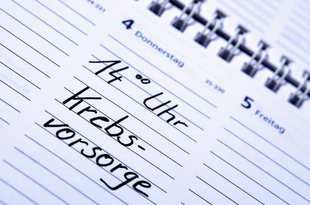 Kalender mit Termine zur Krebsorsorge Untersuchung