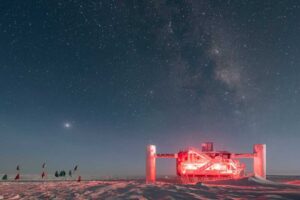 Blick auf das Laboratorium im Eis