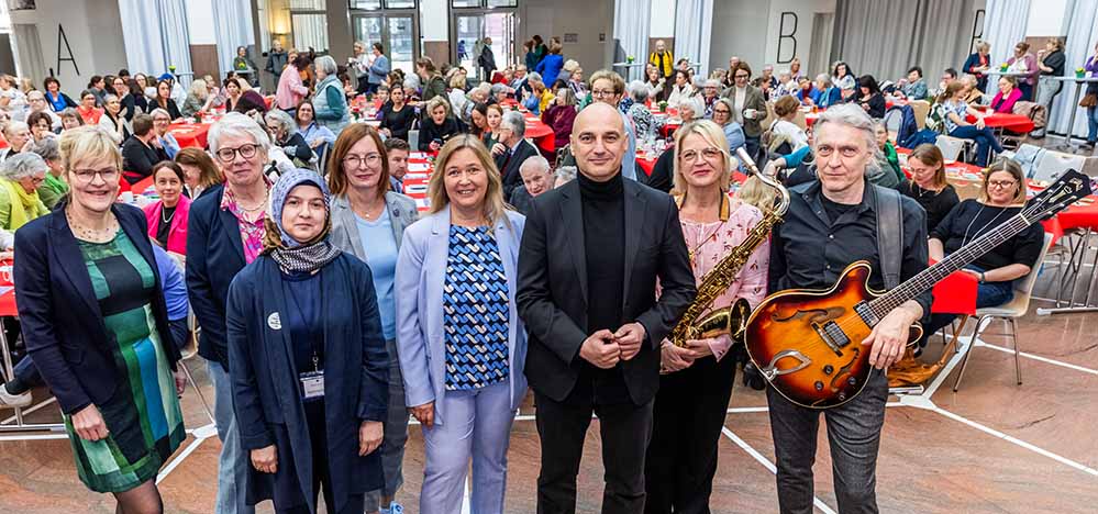 Gruppenfoto in der Bürgerhalle