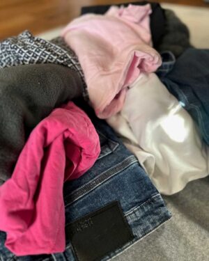 Stapel Kleidung