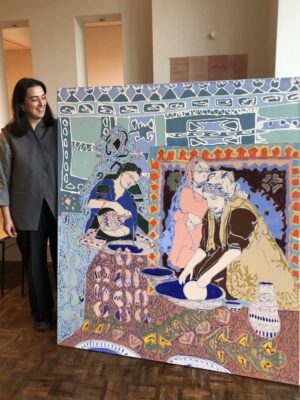 Künstlerin mit ihrem Werk