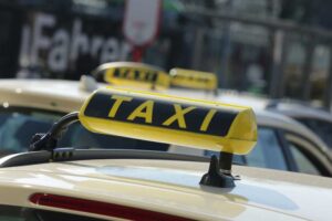 Taxistand am Bahnhof
