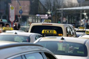 Taxistand am Bahnhof