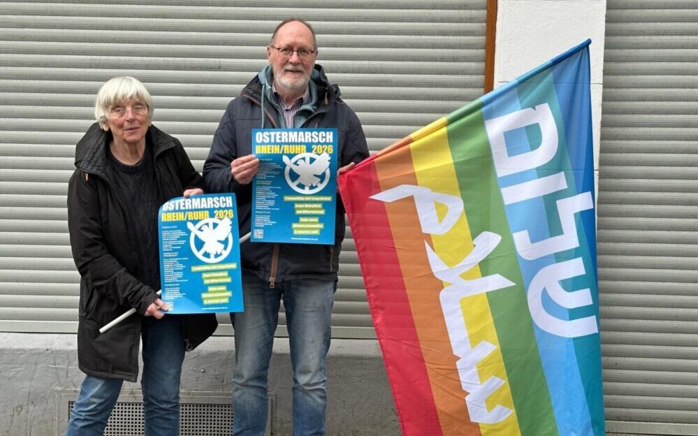 Rechts im Bild befindet sich Joachim Schramm. Links von ihm Gabi Brenner.