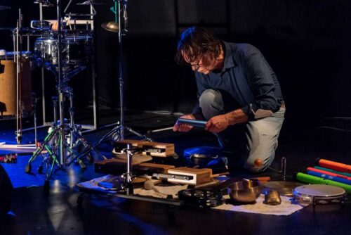 MACH MAL REPLAY – Mikro-Musiktheater im Jetzt